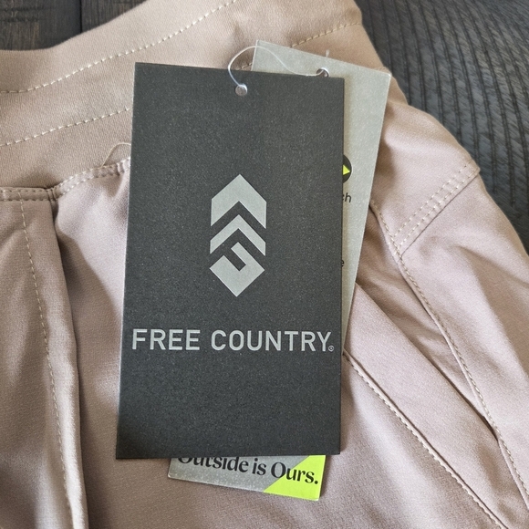 Free Country "Explore Trail to Town" Skort - Tan, Size Small Women's New Sporty - Picture 2 of 12
